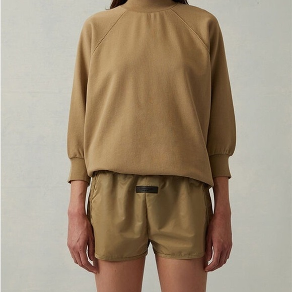 NWT Fear of God ESSENTIALS running shorts size L - Picture 1 of 12